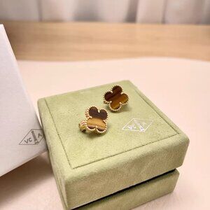 Van Cleef & Arpels Earrings